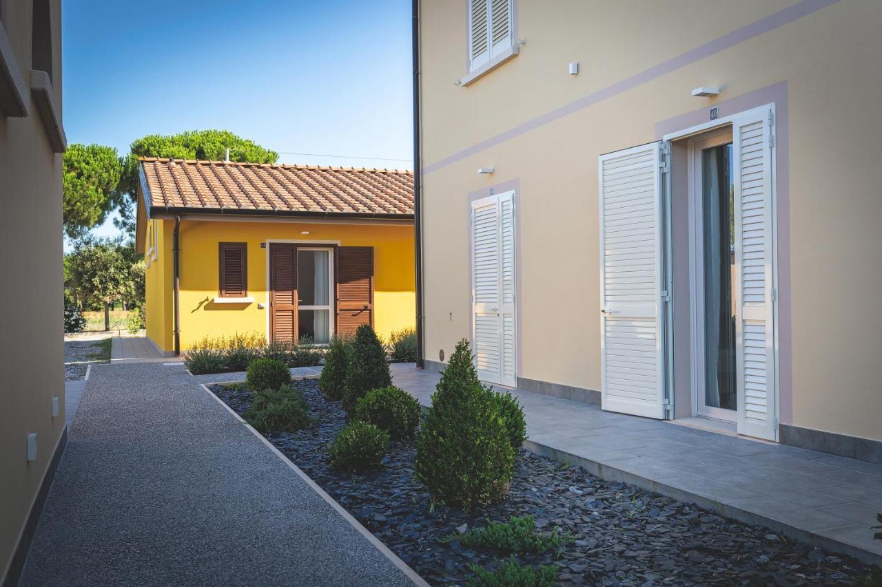 Hotel Residence Vallecorsa ロジニャーノ・マリッティモ エクステリア 写真